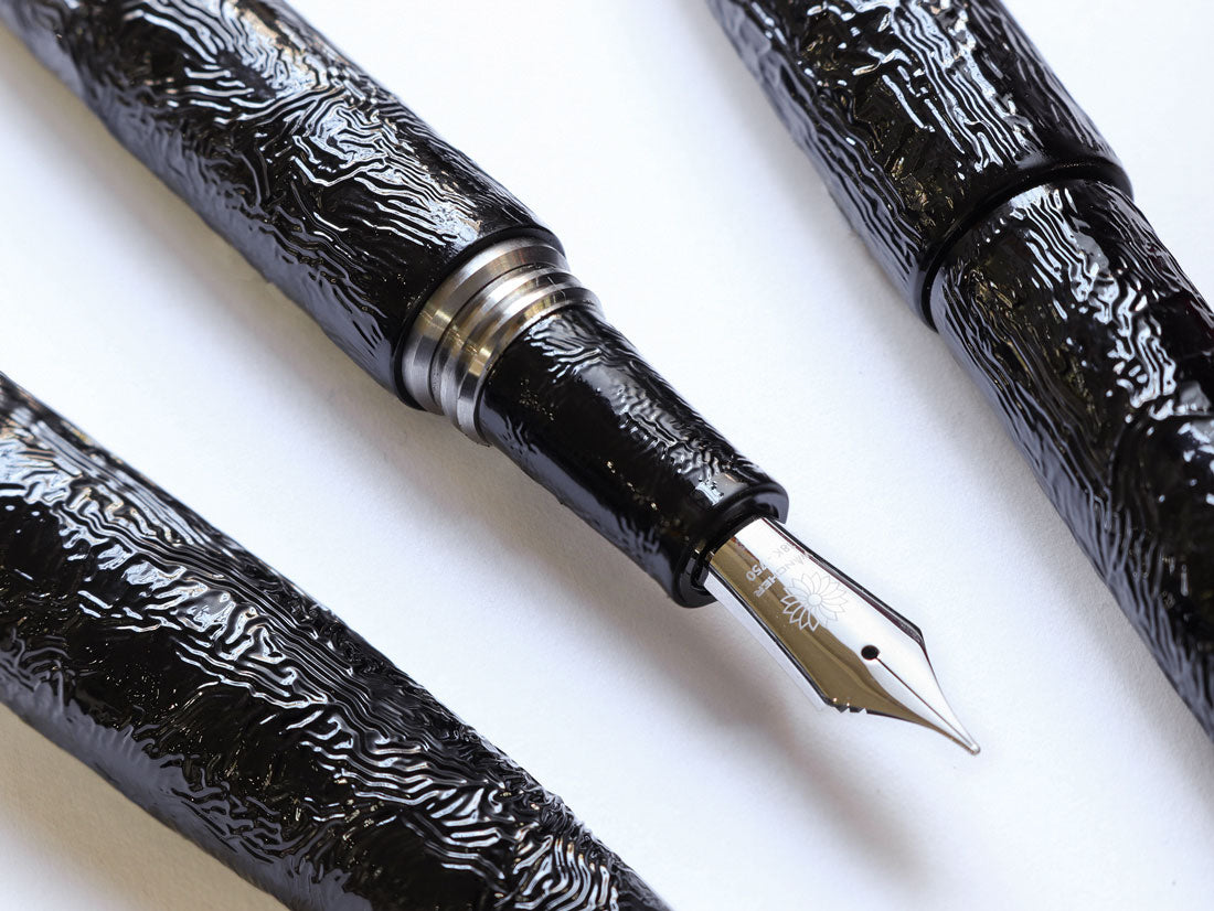 Yakumo-nuri Chijimi - Black - Wancherpen International