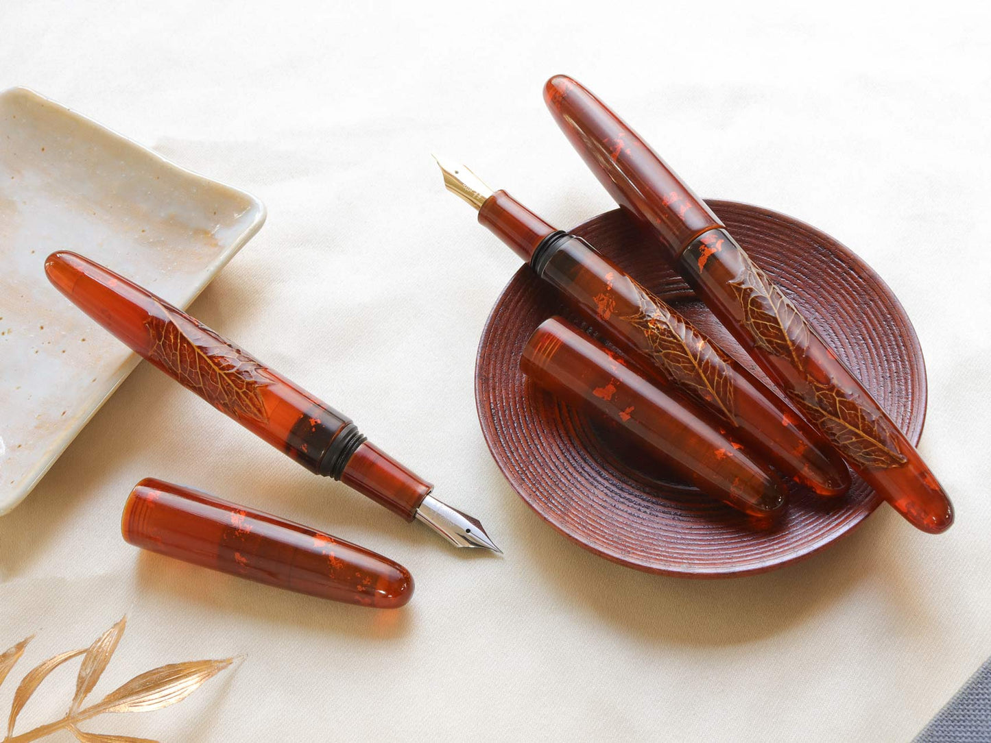 Tamesukashi Kiei Holly Olive Wancher fountain pen Leaf Skeleton 18K nib