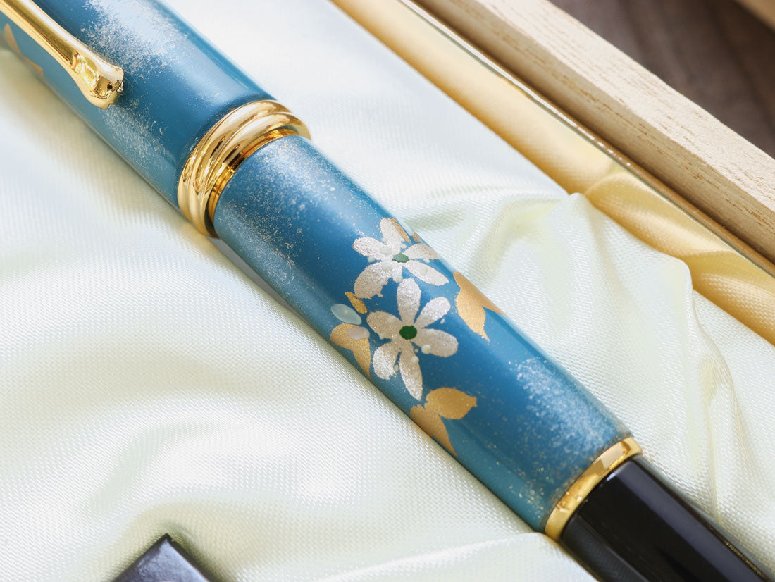 Kuretake Wajima Maki-e Brush & Felt Pen - Yukiwarisou - Wancherpen International