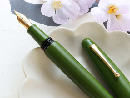 True Urushi - Uguisu-Iro
