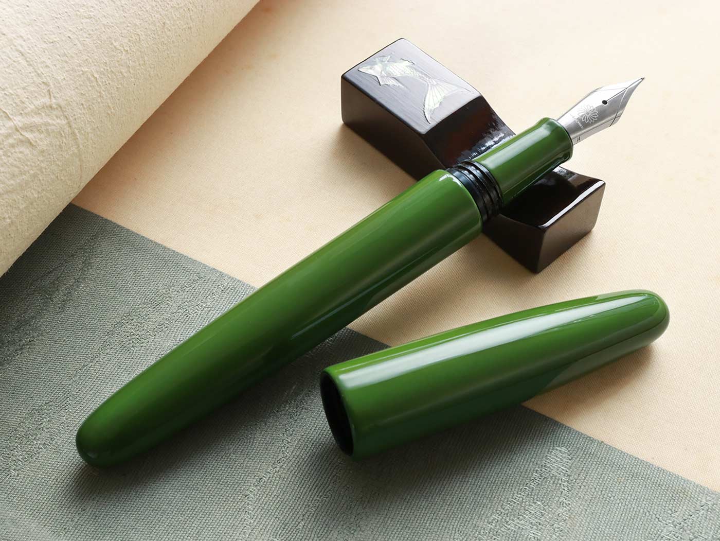 True Urushi - Uguisu-Iro