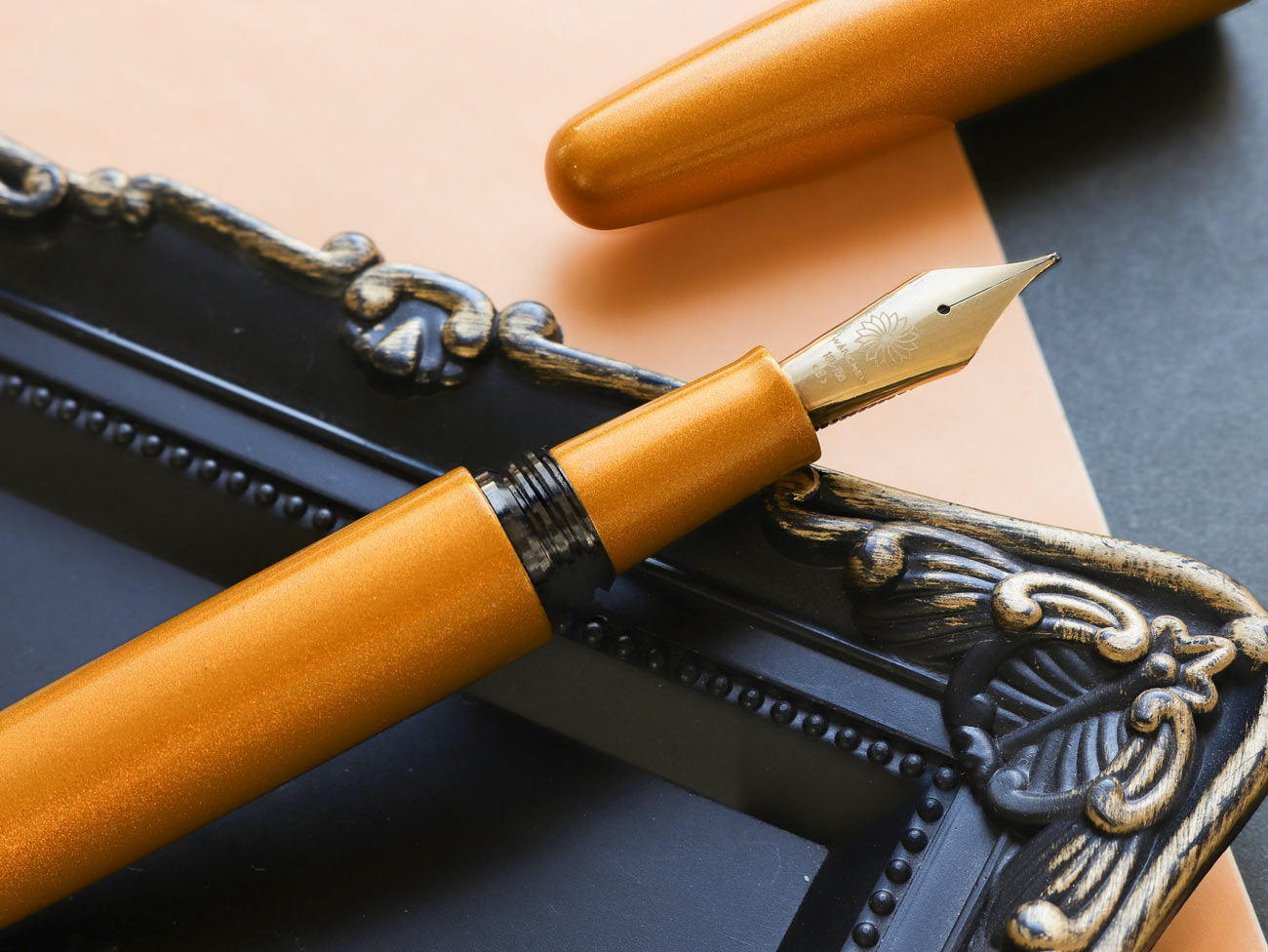 Aizu Urushi - Metallic Nashiji - Wancherpen International