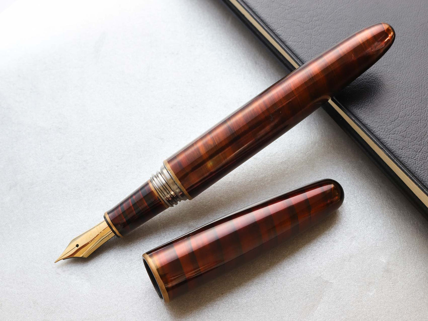 Dream Pen Byakudan-nuri - Wancherpen International