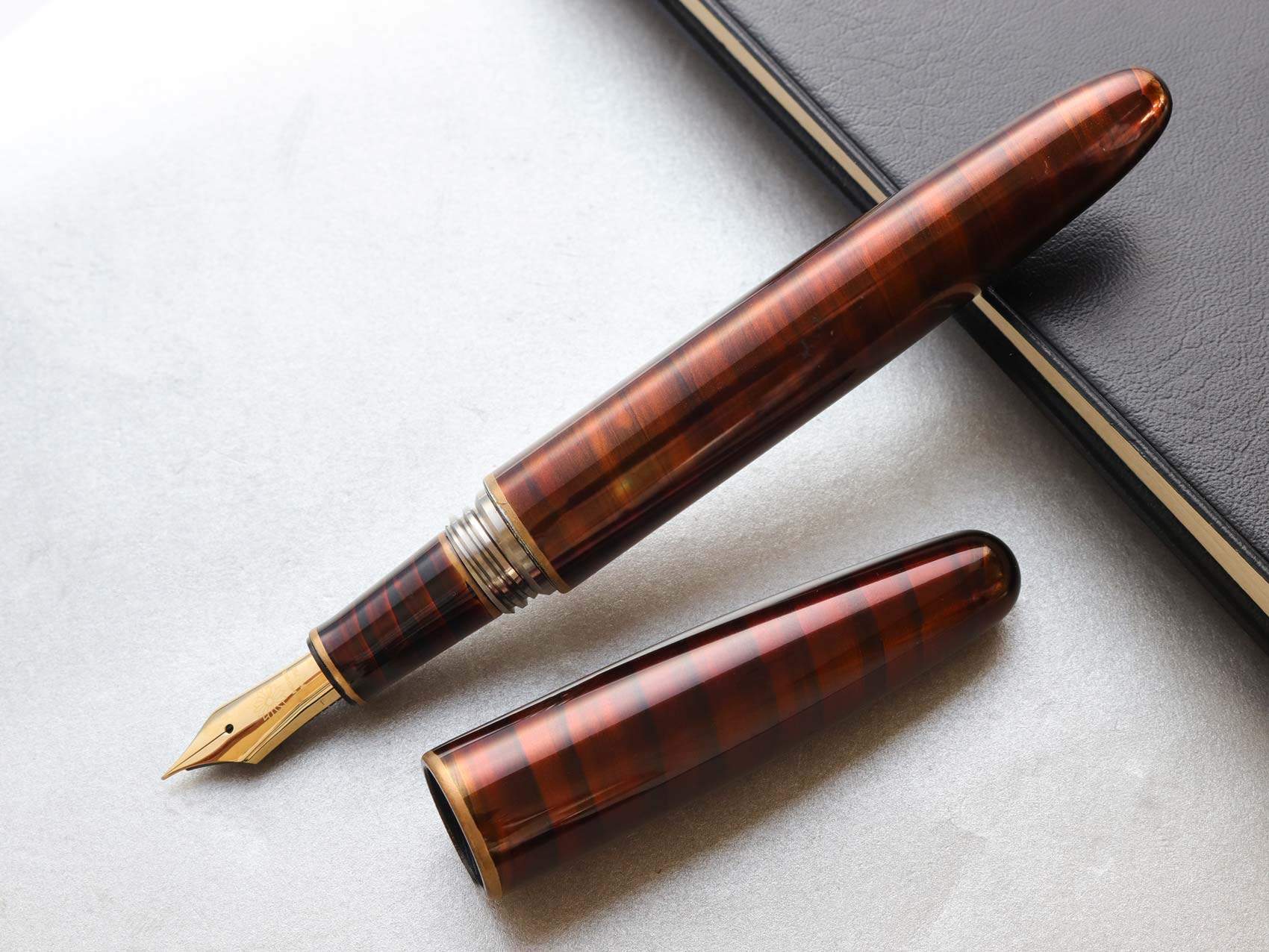 Dream Pen Byakudan-nuri - Wancherpen International