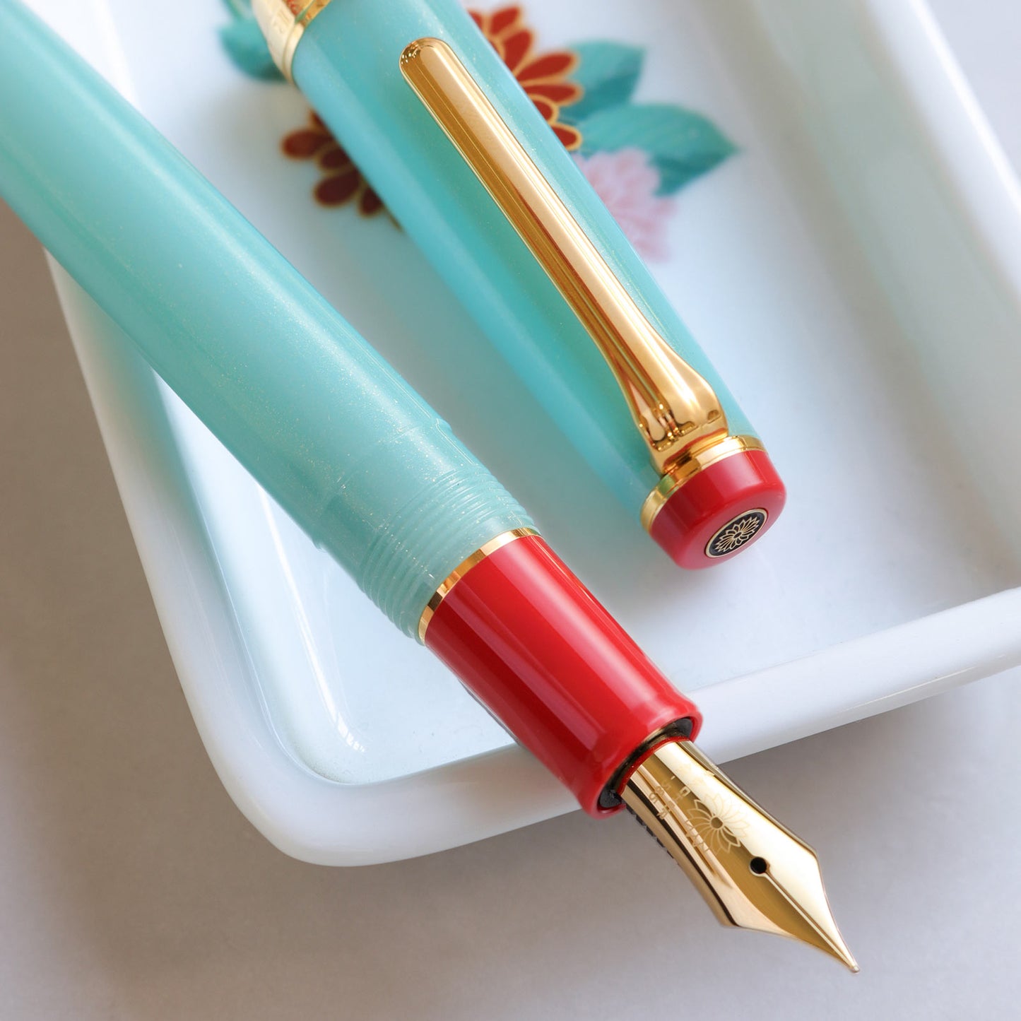 Imari 14K Fountain Pen Fountain Pen - Wancher Pen