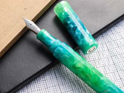 KALEIDO Fountain Pen - Green (Shisui) Fountain Pen - Wancher Pen