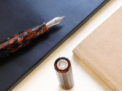 KALEIDO Fountain Pen - Autumn Groves (Akikodachi) - Wancherpen International