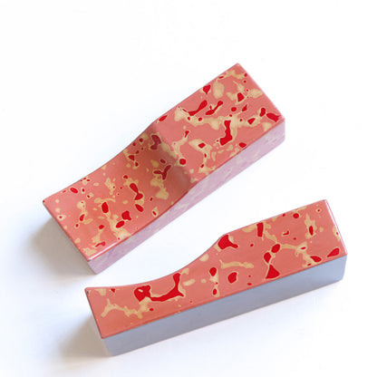 Tsugaru Urushi Pen Pillow - Kobai-iro