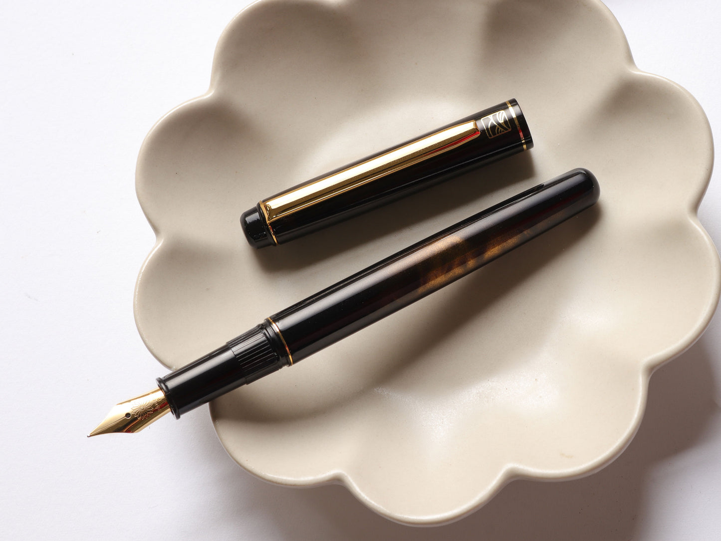 Kuretake Nodoka - Yuukasumi (Yellow) Fountain Pen - Wancher Pen