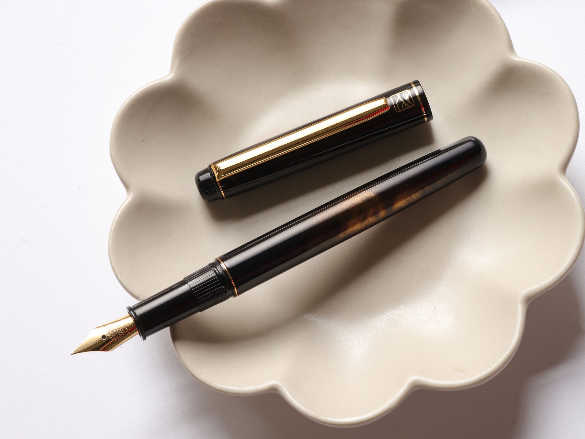 Kuretake Nodoka - Yuukasumi (Yellow) Fountain Pen - Wancher Pen