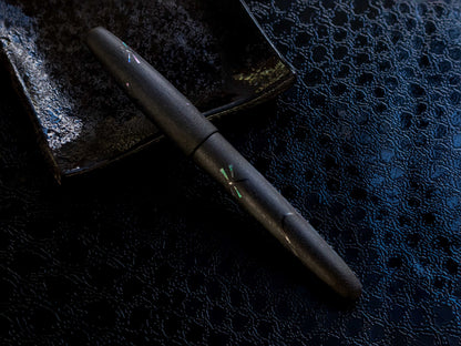 Oita Urushi - Kuroha Fountain Pen Fountain Pen - Wancher Pen