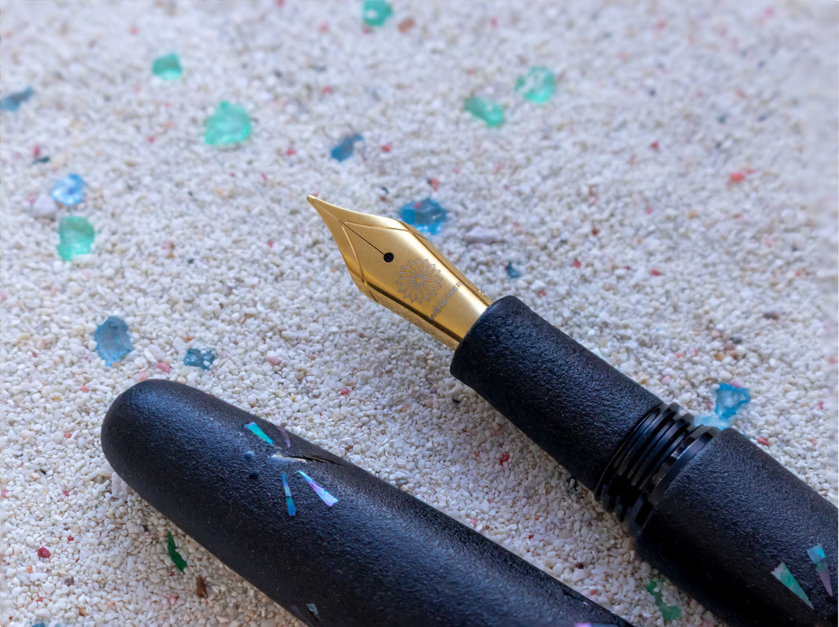 Oita Urushi - Kuroha Fountain Pen Fountain Pen - Wancher Pen