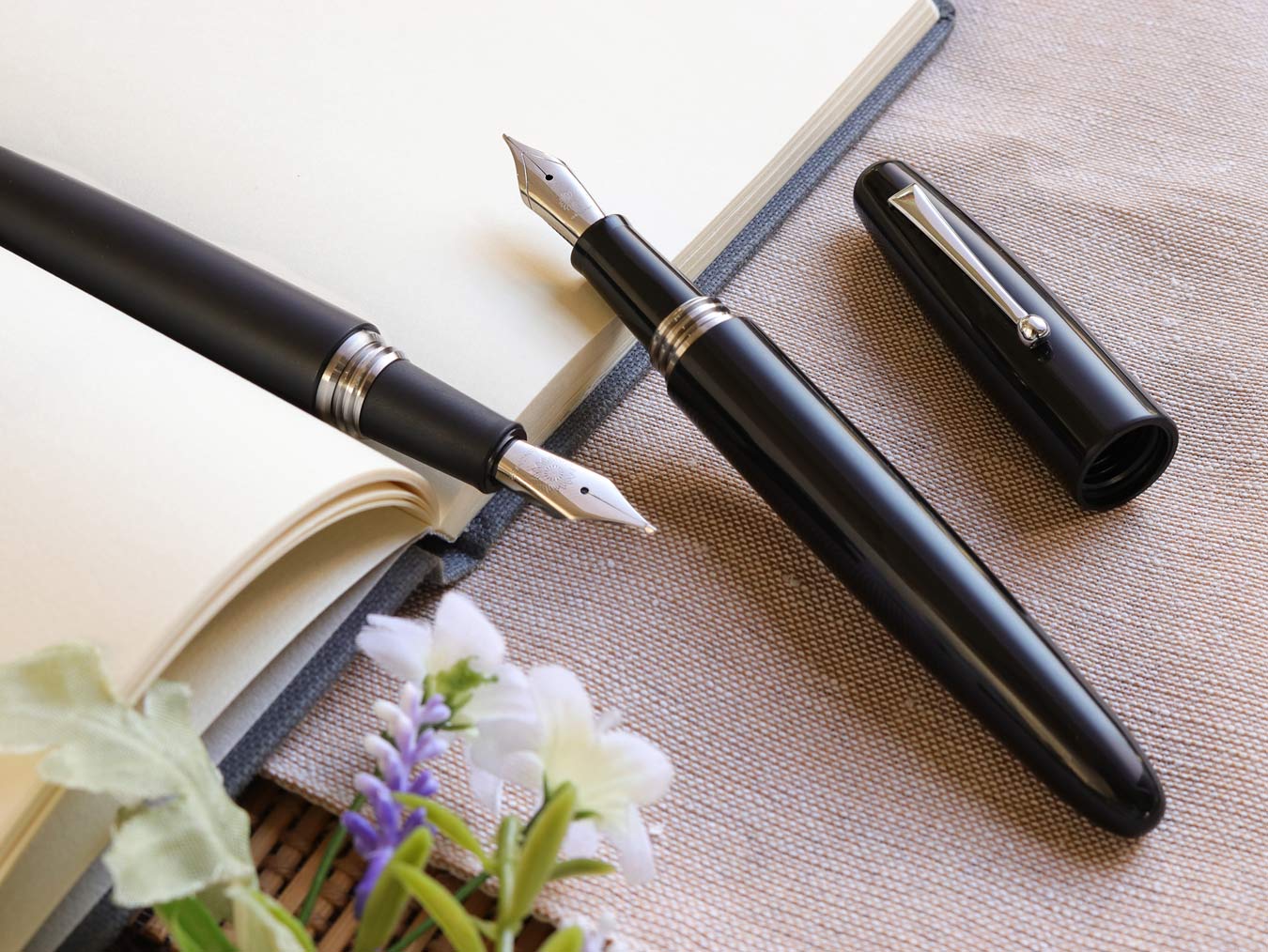 True Ebonite - Silk Black - Wancherpen International