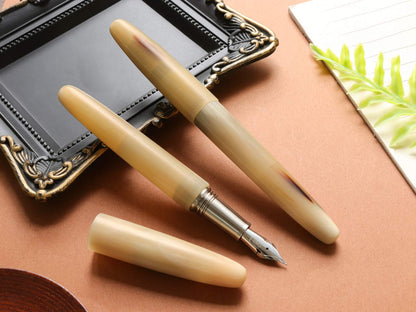 Buffalo horn Fountain Pen Tsuno Wancher Titanium grip section
