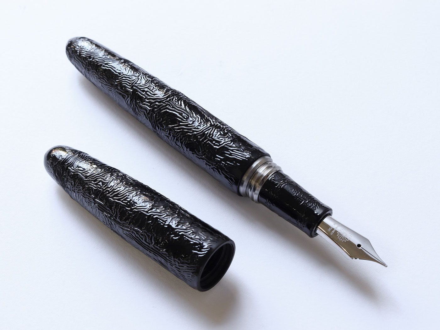 Yakumo-nuri Chijimi - Black - Wancherpen International