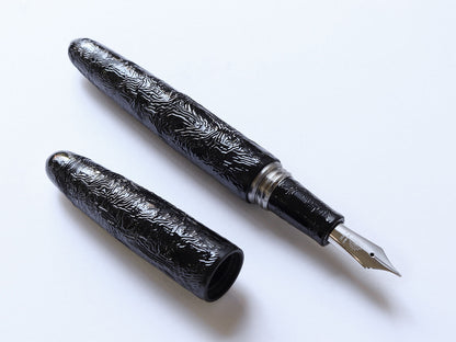 Yakumo-nuri Chijimi - Black - Wancherpen International