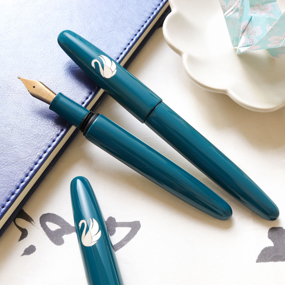 Dream Pen Zogan Swan - Urushi Teal Fountain Pen - Wancher Pen