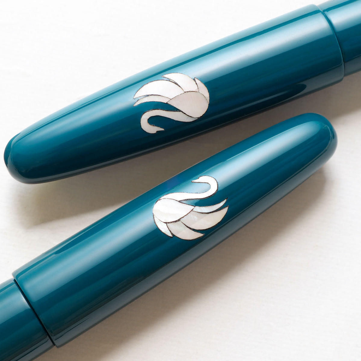 Dream Pen Zogan Swan - Urushi Teal Fountain Pen - Wancher Pen