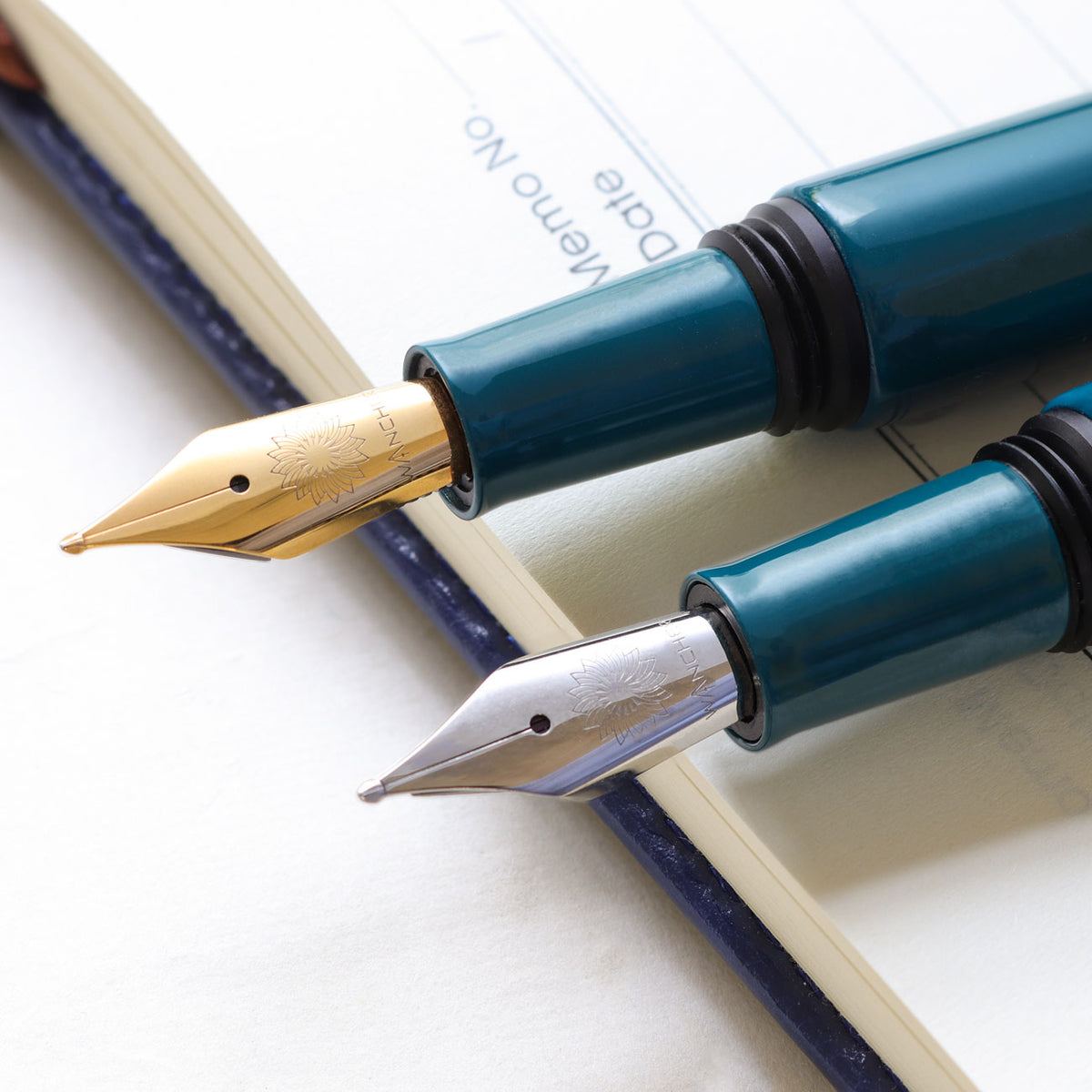 Dream Pen Zogan Swan - Urushi Teal Fountain Pen - Wancher Pen