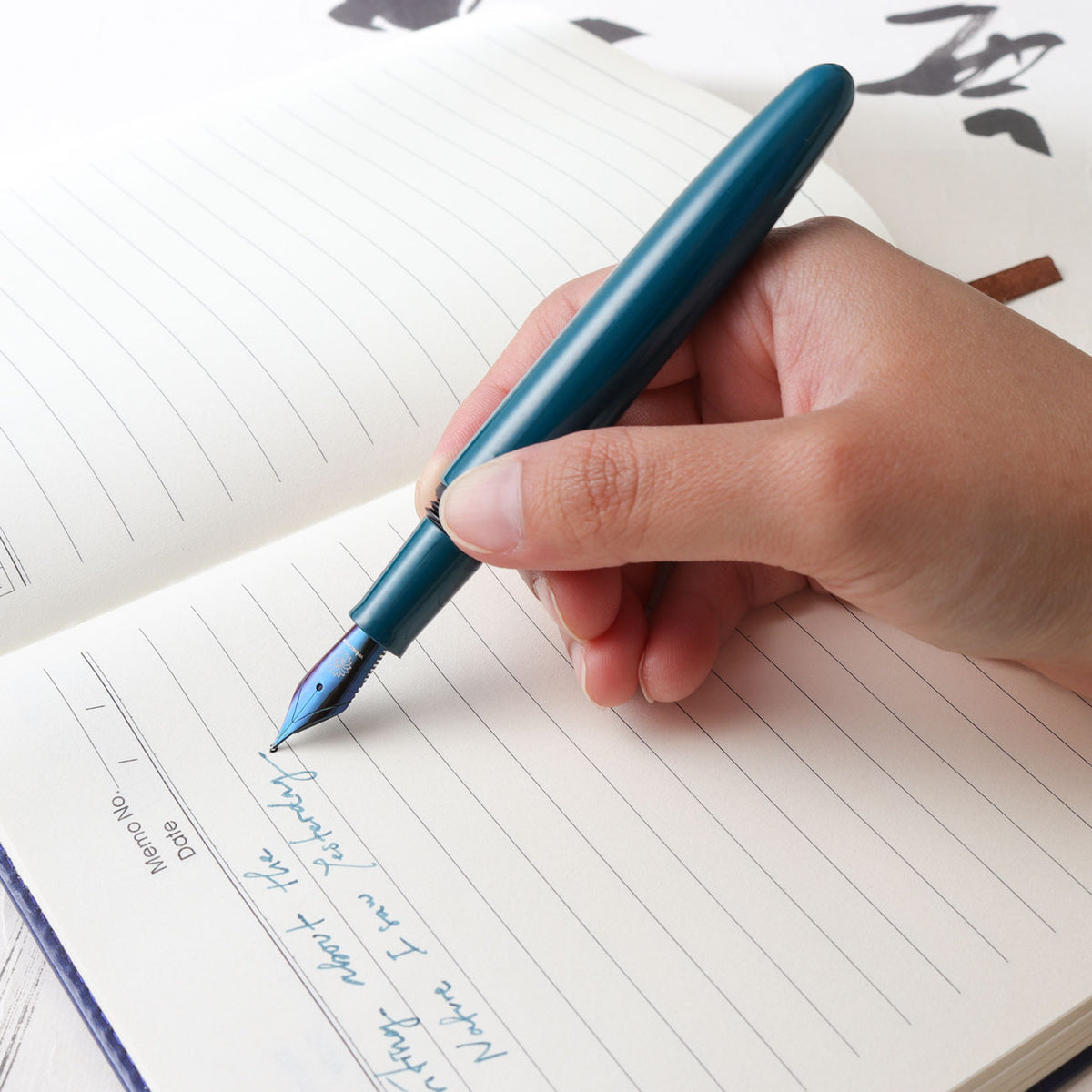Dream Pen Zogan Swan - Urushi Teal Fountain Pen - Wancher Pen