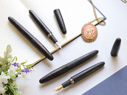 Oita Urushi - Kurozan Fountain Pen Fountain Pen - Wancher Pen