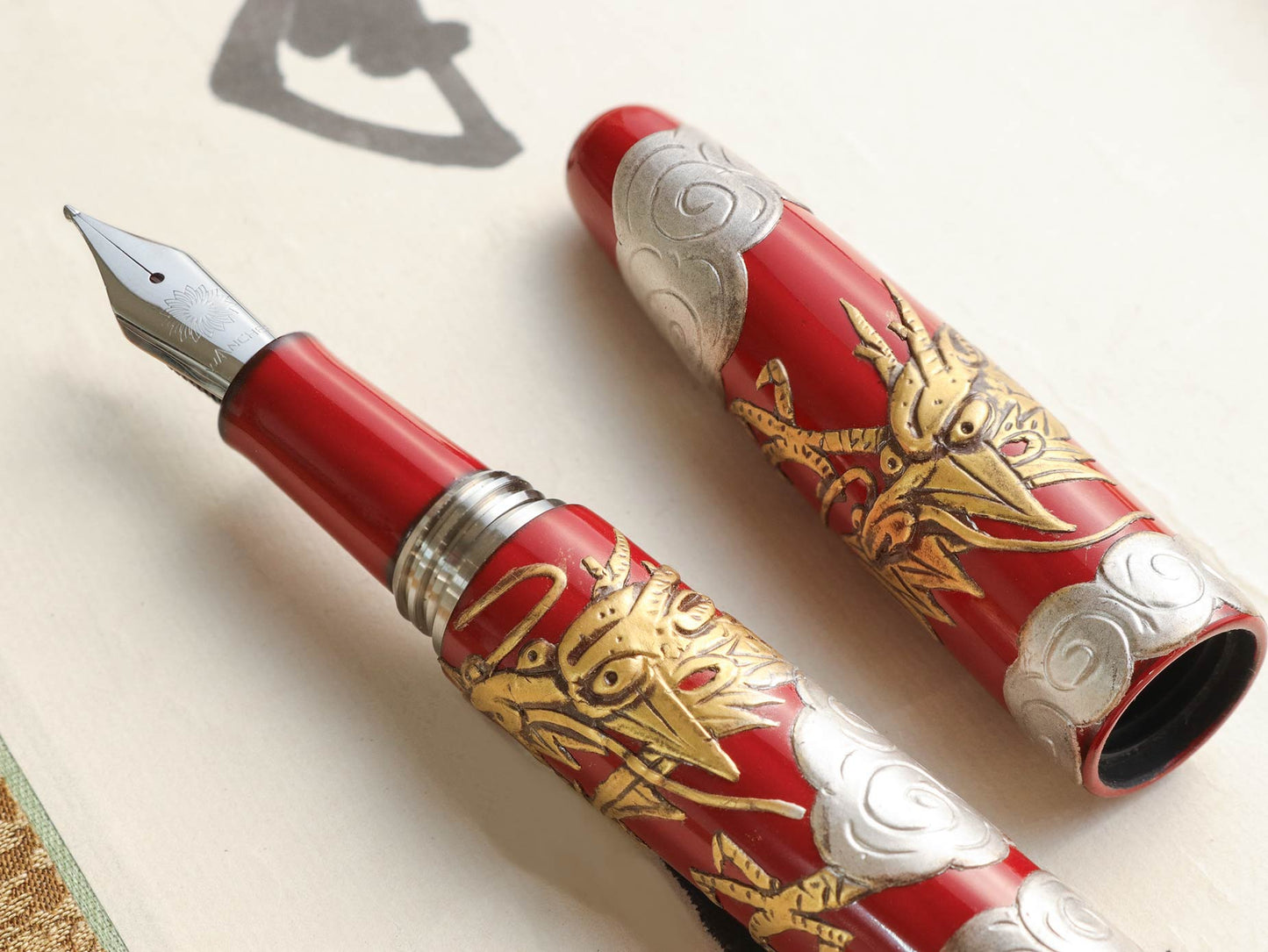Tsuikin - Twin Dragons - Red Urushi - Wancherpen International