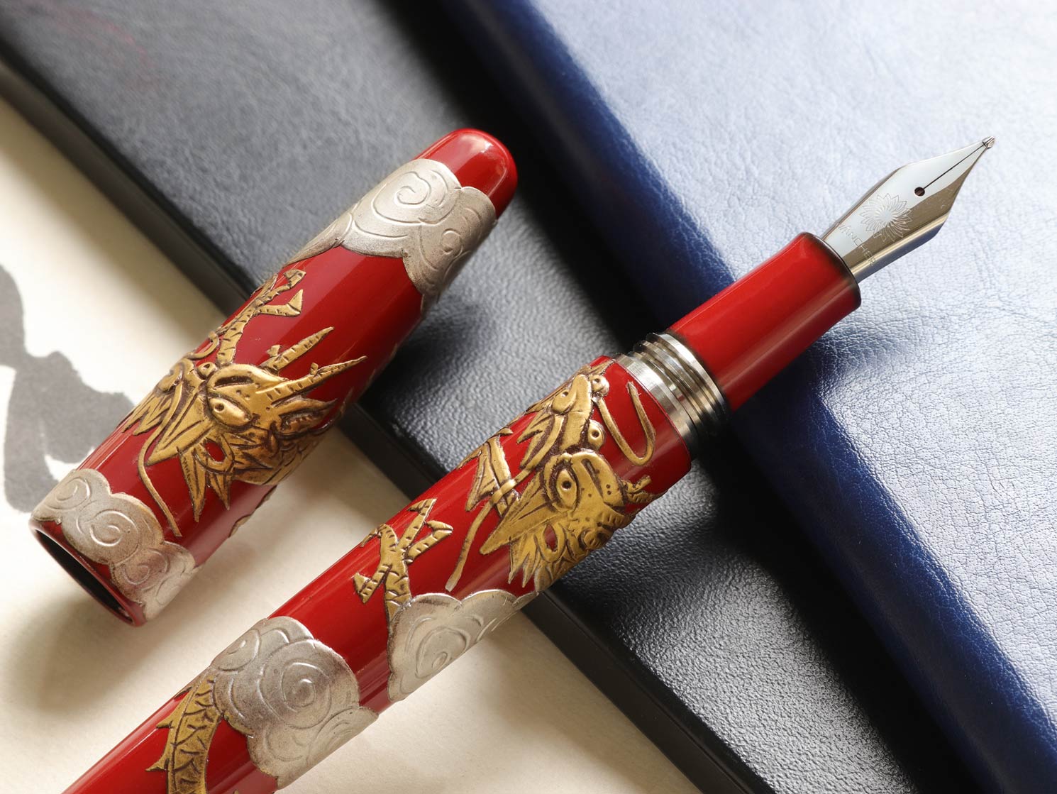 Tsuikin - Twin Dragons - Red Urushi - Wancherpen International