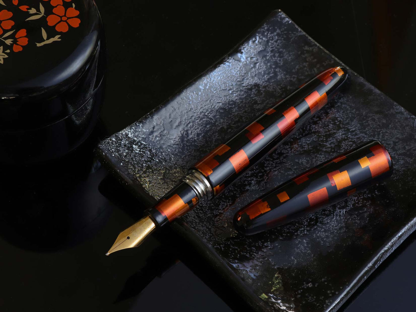 Yakumo-nuri Byakudan - Yae - Wancherpen International