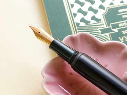 Aizu Urushi - Tamamushi-nuri - Midori Fountain Pen - Wancher Pen