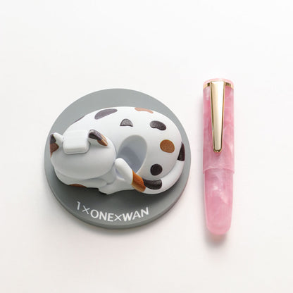 Onsen Cat Pen Stand