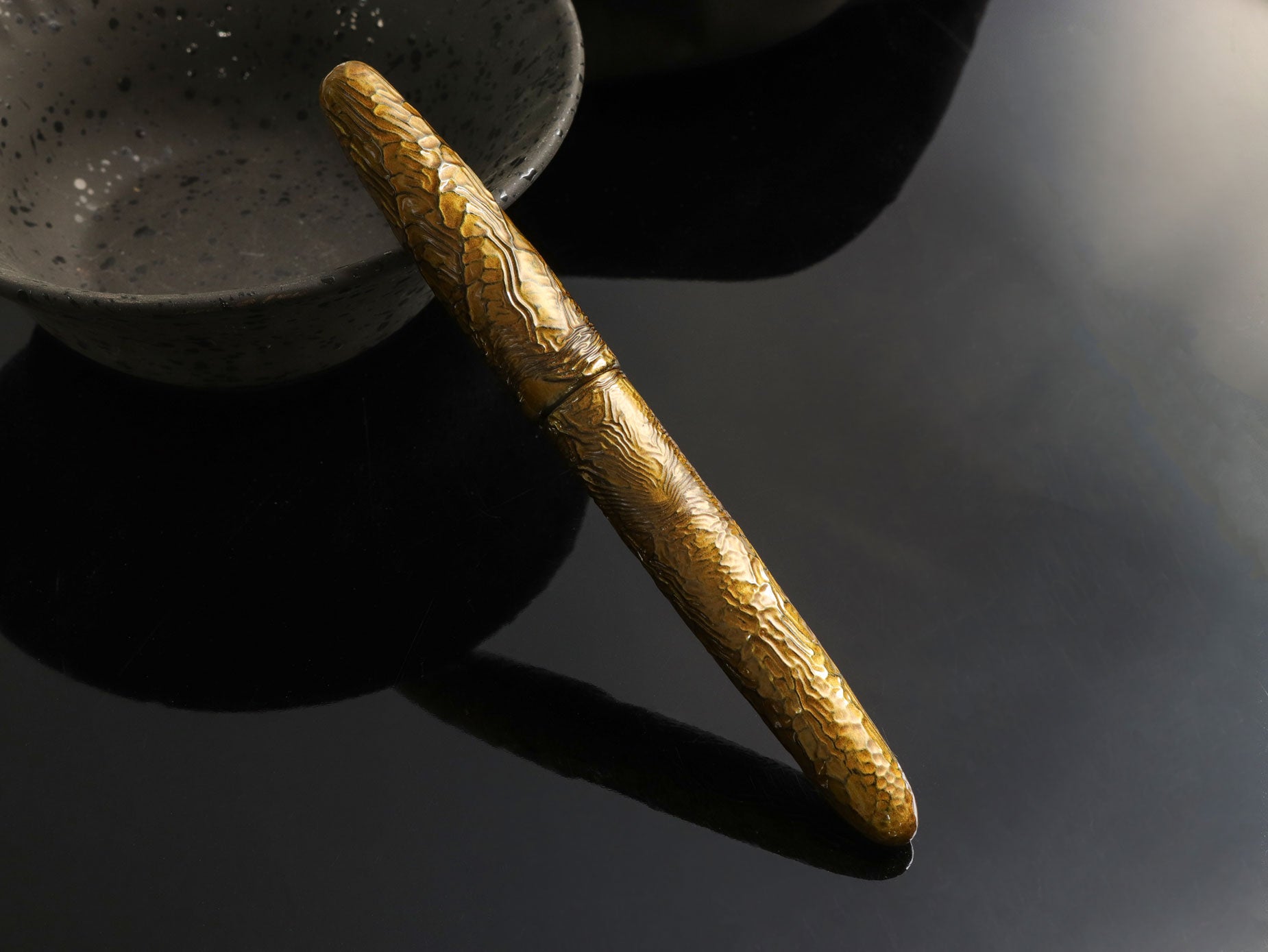 Yakumo-nuri Chijimi - Nishikihebi Fountain Pen Fountain Pen - Wancher Pen