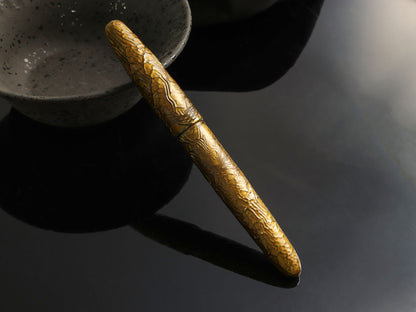 Yakumo-nuri Chijimi - Nishikihebi Fountain Pen Fountain Pen - Wancher Pen