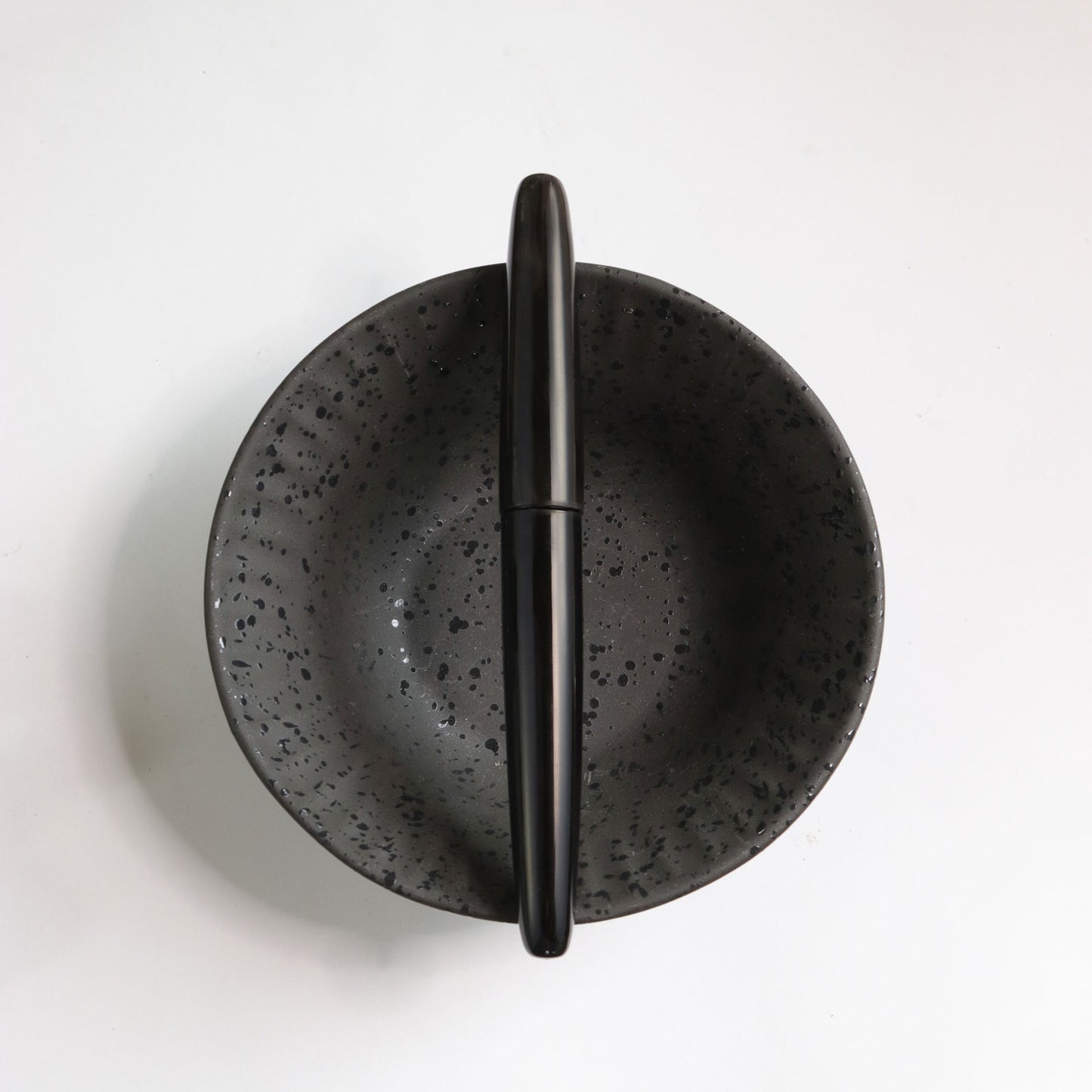 Tsuno Black Fountain Pen