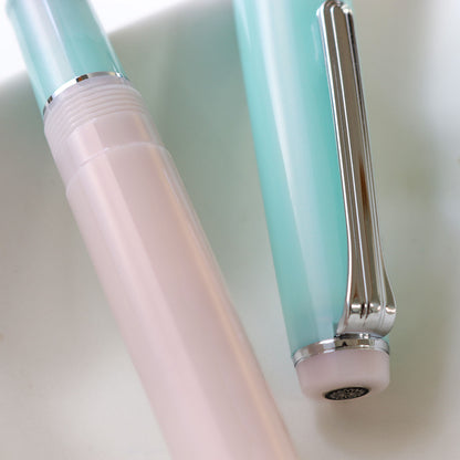 Wataame 14K Fountain Pen