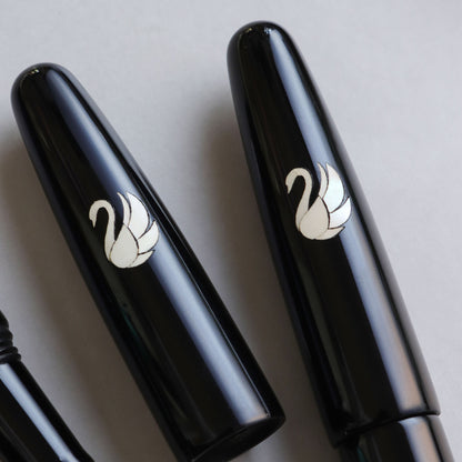 Dream Pen Zogan Swan - Urushi Black