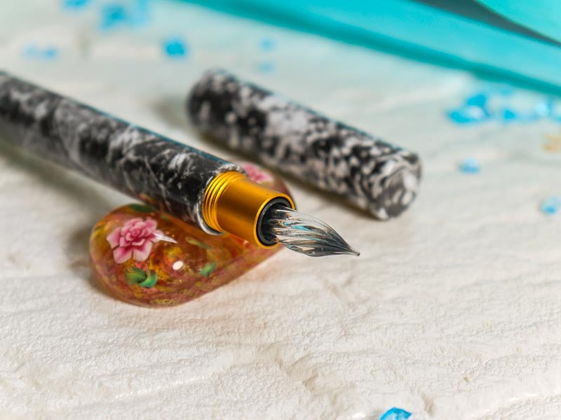 Shizuku Pen - Pluto Fountain Pen - Wancher Pen