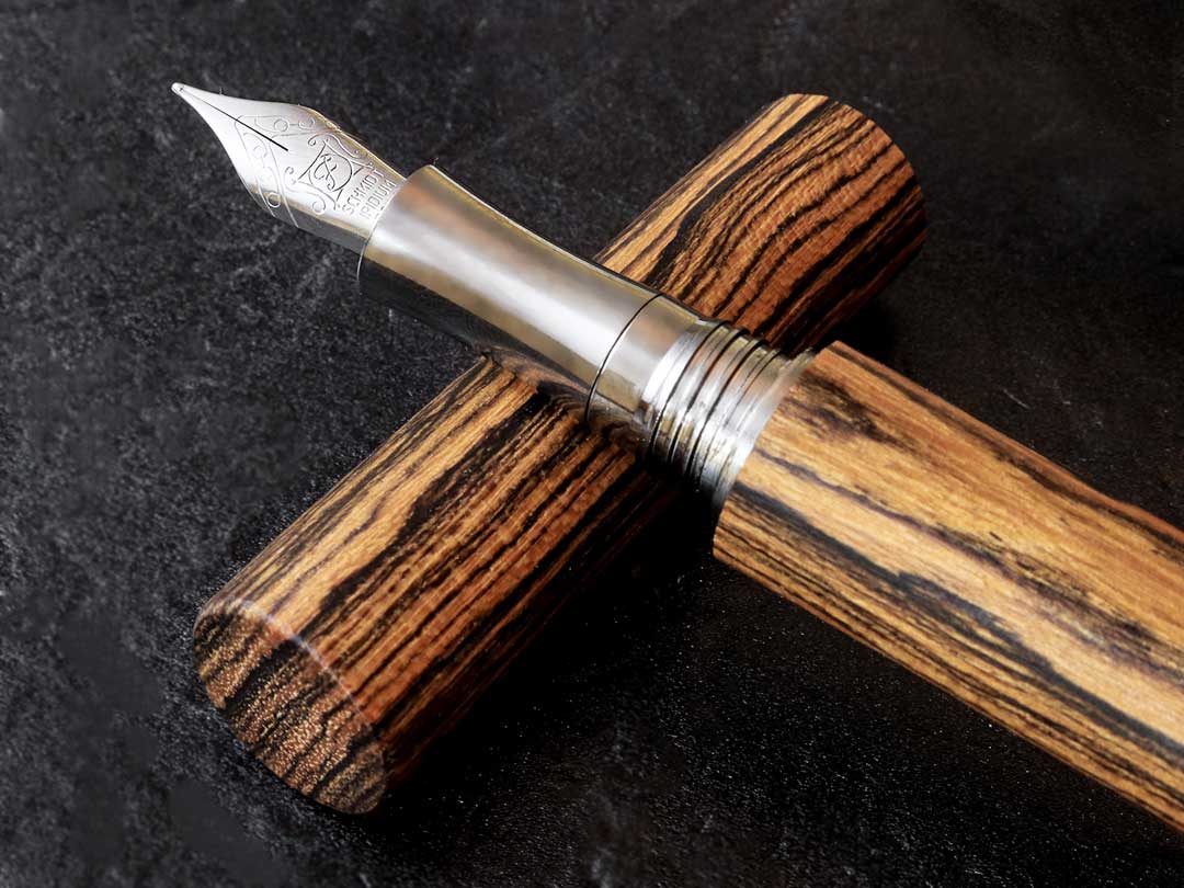 Marukata - Golden Sandalwood Fountain Pen - Wancher Pen